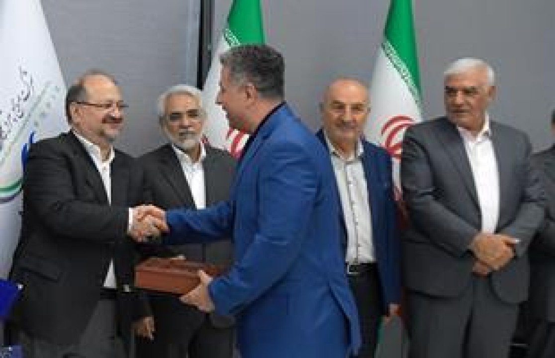 مدیرعامل پتروشیمی پارس در آیین معارفه : پارس، مجموعه ای زنده و پویاست مدیرعامل پتروشیمی پارس در آیین معارفه : پارس، مجموعه ای زنده و پویاست